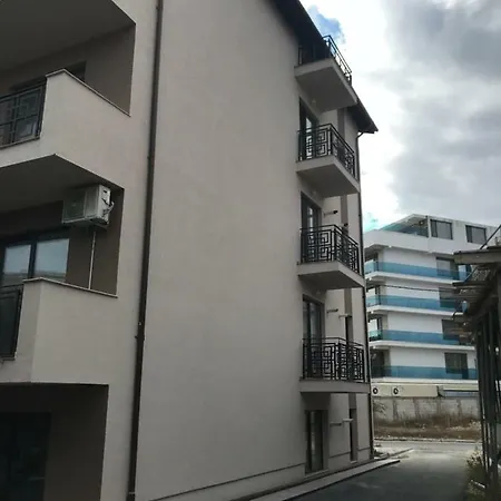 Stefan's * 那沃达利
